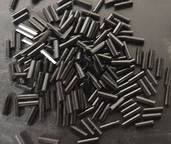 Pailletjes zwart langwerpig 50gram