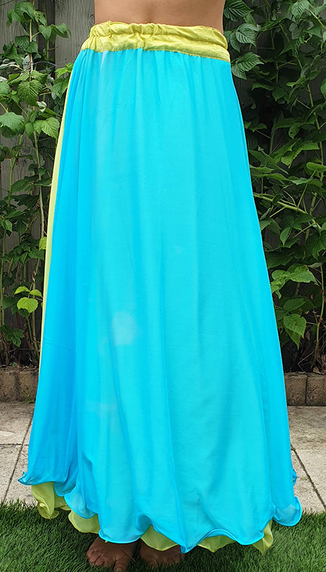 Skirt in 2 layers, top layer turquoise