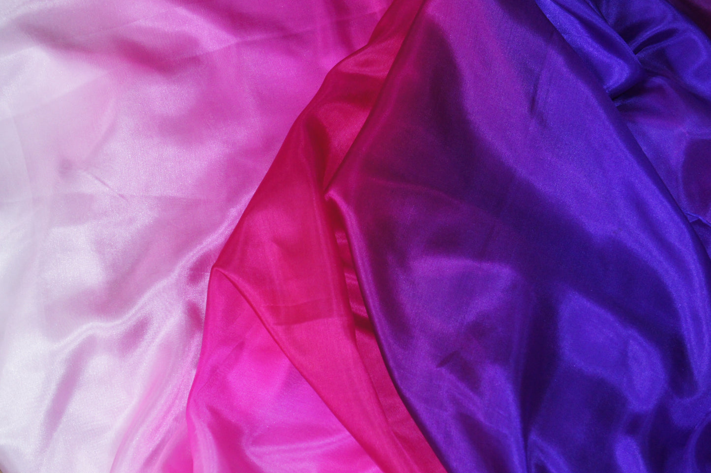 Silk veil in fuchsia color gradient 100% silk