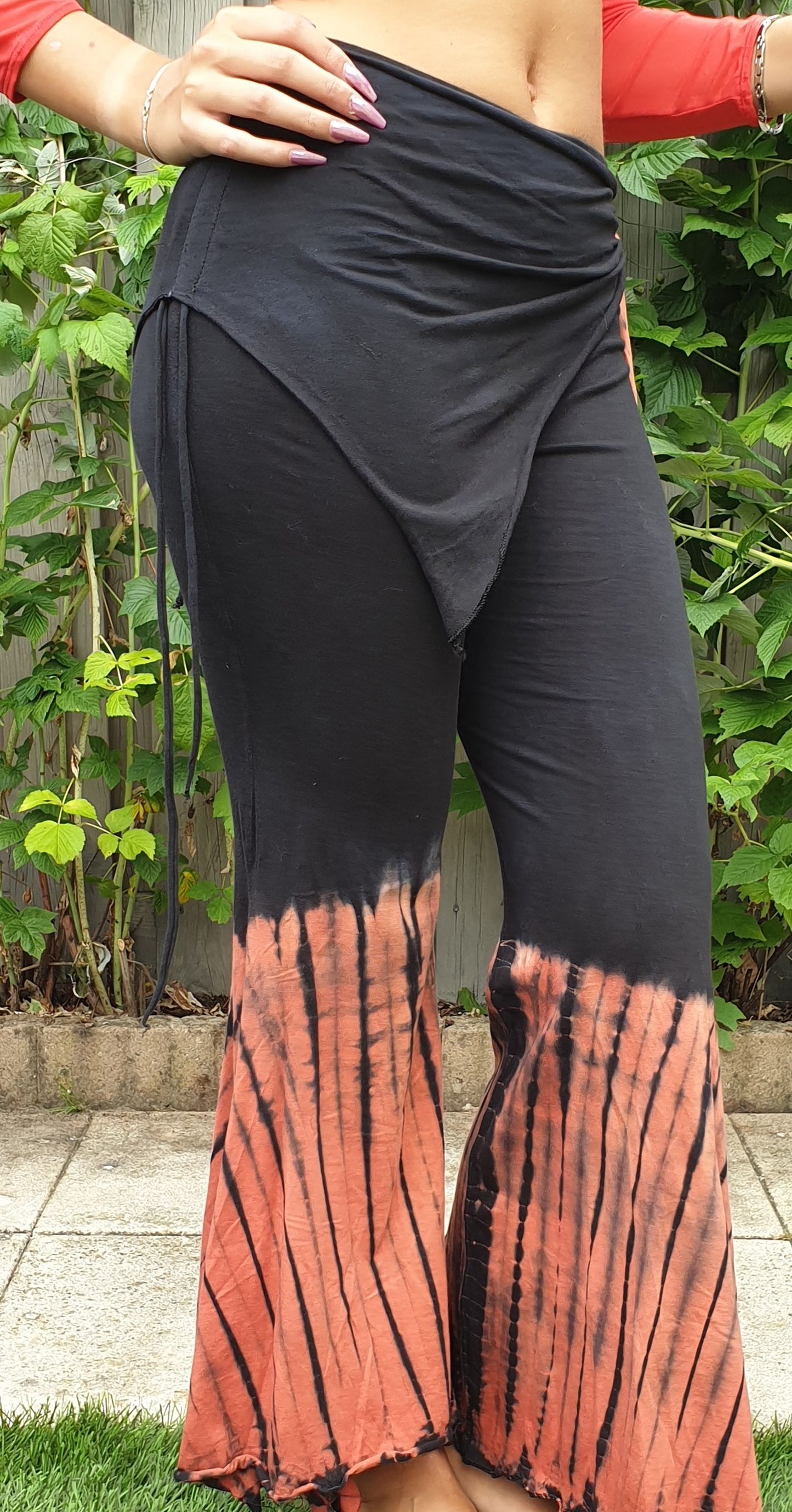 Black tribal pants with batik gradient in red-brown Size L