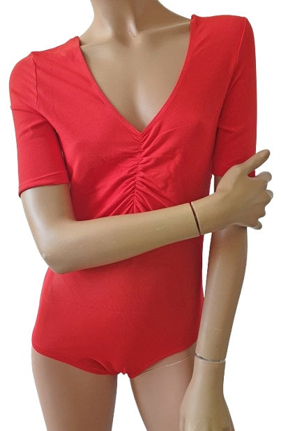 Comfortable body with short sleeves in red, size S