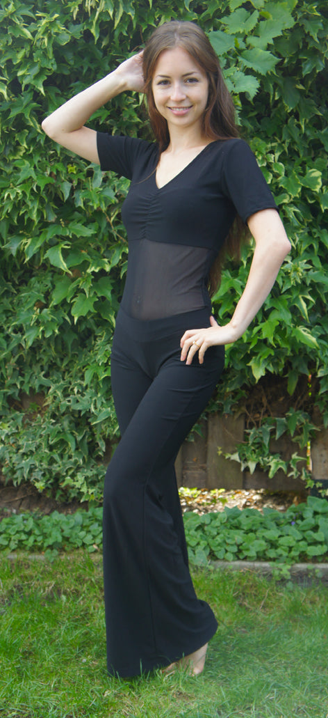 Belly dance body with transparent belly net