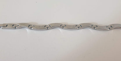 Magnetic bracelet, silver stainless steel