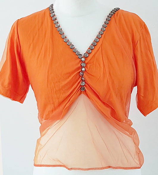 Comfortable jersey shirt with loose-fitting mesh belly net
