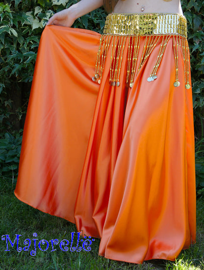 Wijde satijnen rok in oranje