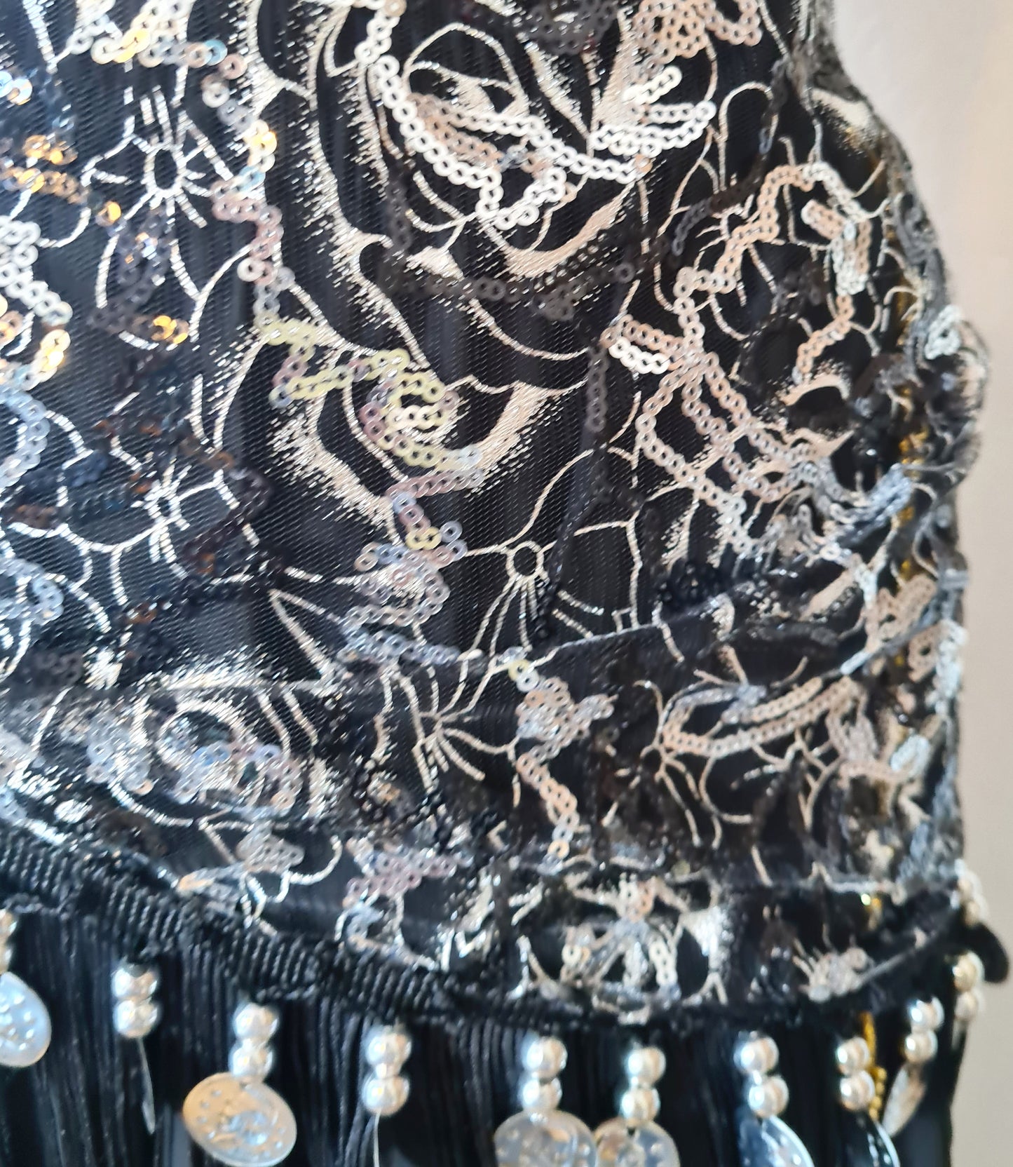 Belly dance hip scarf fuchsia with silver lines and silver coins
