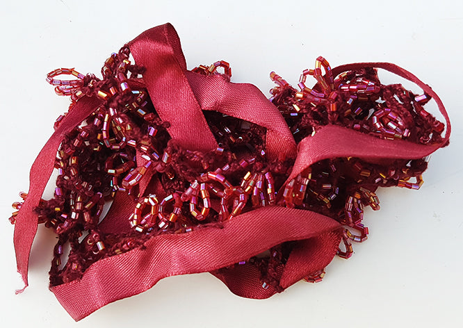 Ribbon with beads burgundy 1 meter
