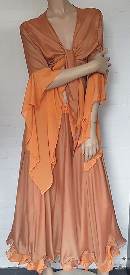 Skirt in 2 layers, brown layer on top