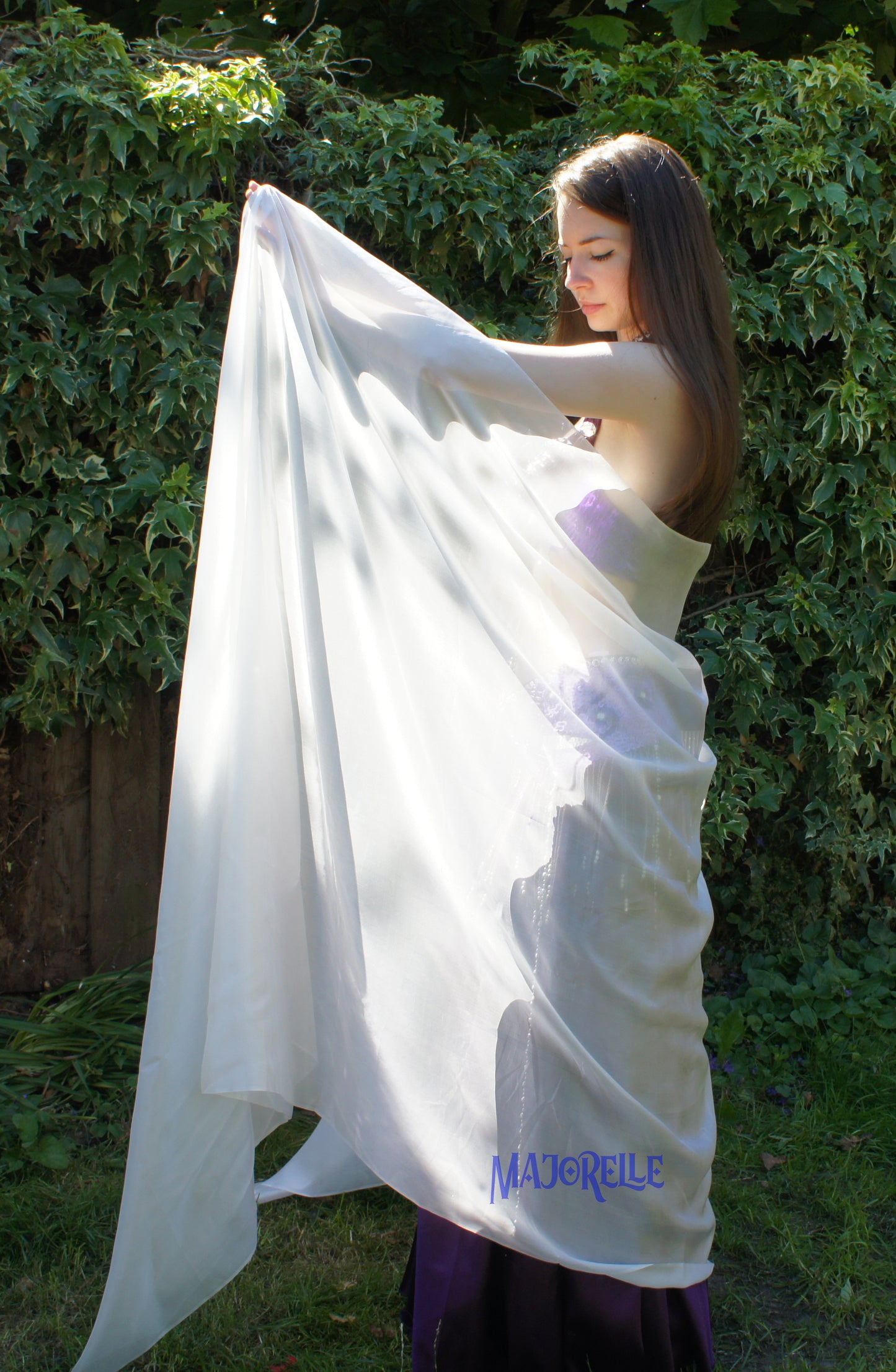 Silk veil in white 100% silk