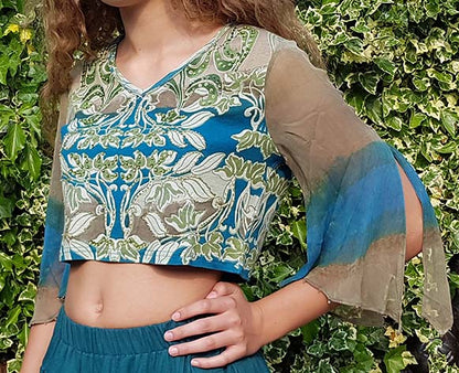 Crop Top with Print in Olive Green/Petrol