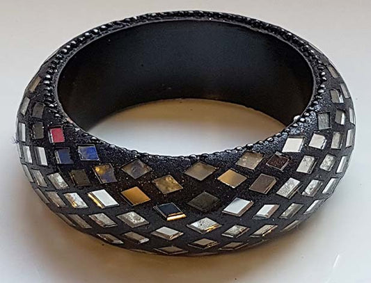 Black bracelet with mirrors