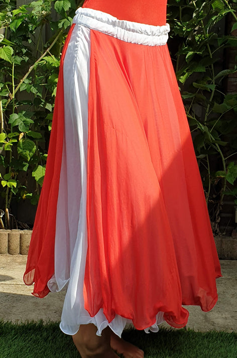 Skirt red/white in 2 layers