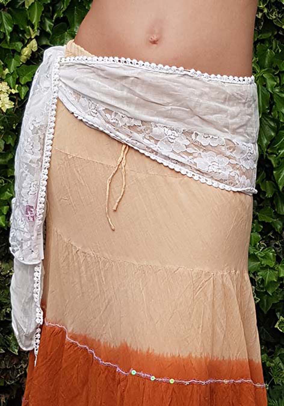 Lace edge hip scarf off white