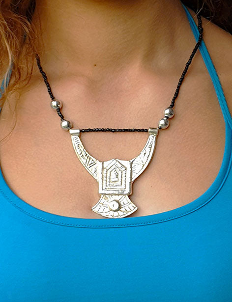 Necklace with Berber amulet and black beads