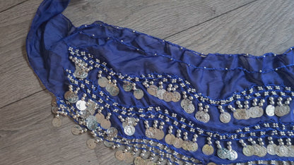 Heupsjaal blauw met zilveren muntjes